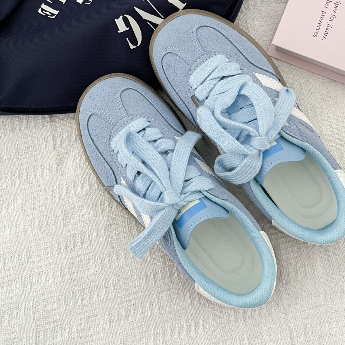 Vintage-style sneakers for wom - Mesh Sneaker Women avaliação e preço
