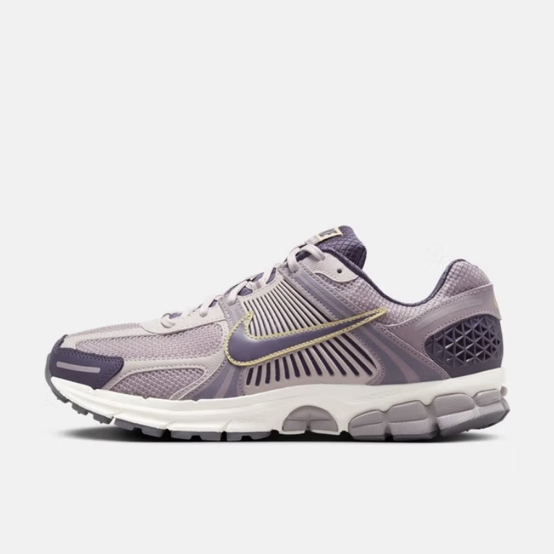 Nike's New Lightweight, Cushio - Women Shoes Must Have avaliação e preço
