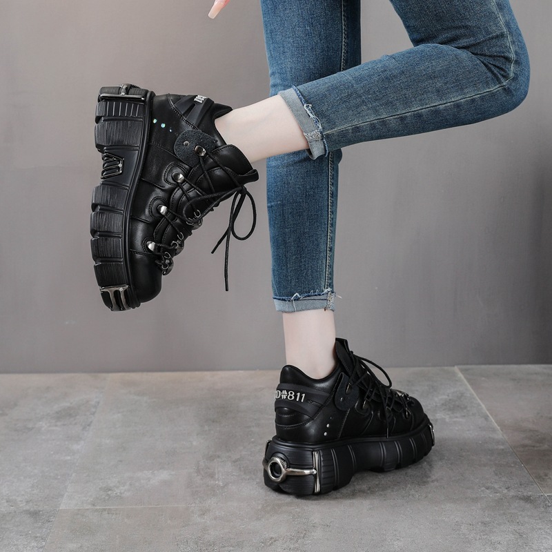 Edgy Fashion Must - Have! Heav - Women Shoes Must Have avaliação e preço